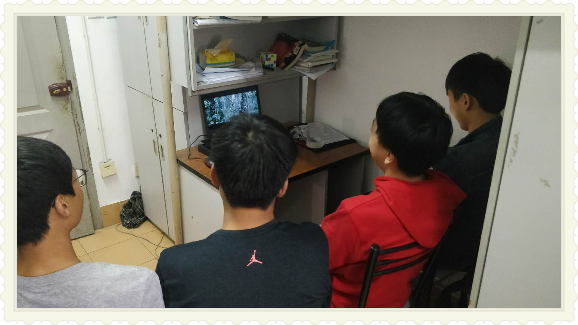 党建进园区――漫画柜